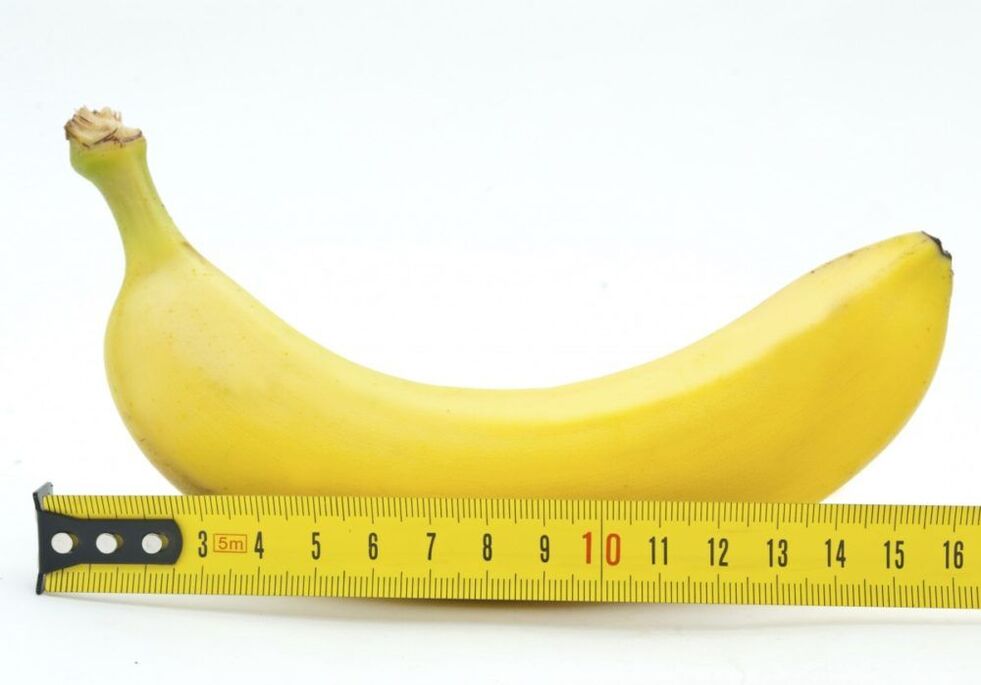 medir el tamaño del pene usando el ejemplo de un plátano